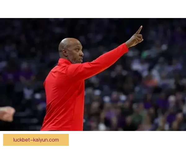 亨德森传球能力持续提升，成为球队中场的关键支柱